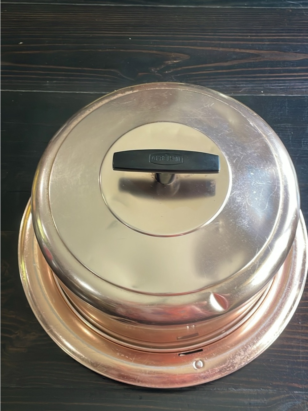 Retro 1950s Cake Carrier